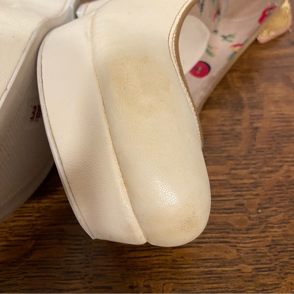 MISS L-FIRE CREAM GOLD ANGEL WINGS PLATFORM PUMP RETRO STYLE WEDGE HEELS - Picture 16 of 16